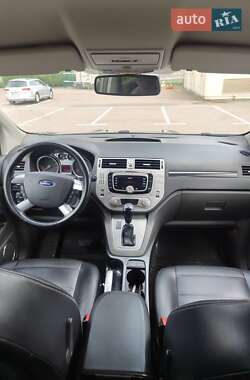 Внедорожник / Кроссовер Ford Kuga 2012 в 