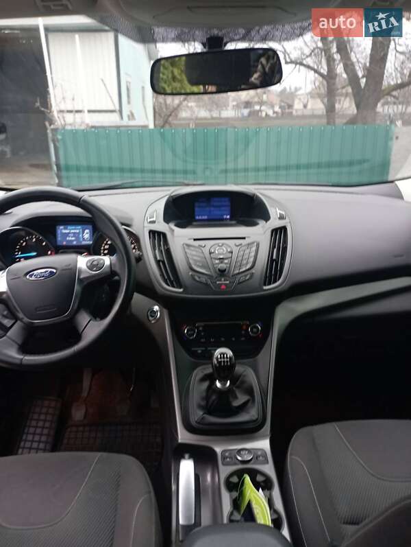 Внедорожник / Кроссовер Ford Kuga 2013 в Бершади