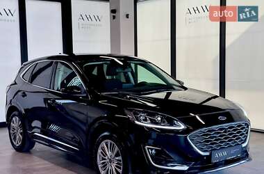 Внедорожник / Кроссовер Ford Kuga 2020 в 