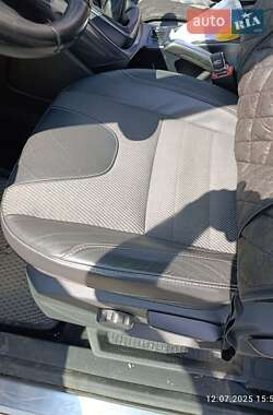 Внедорожник / Кроссовер Ford Kuga 2013 в 