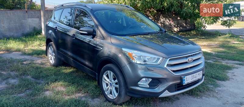 Внедорожник / Кроссовер Ford Kuga 2017 в Переяславе