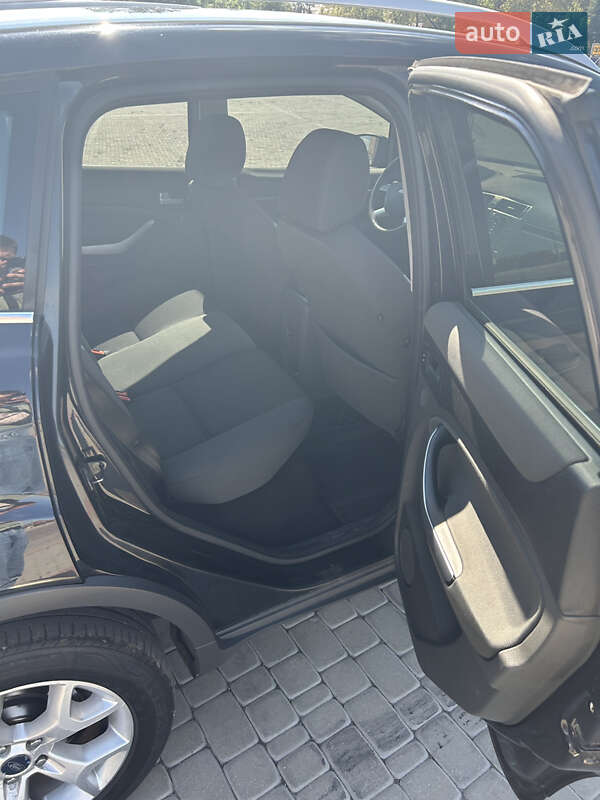 Внедорожник / Кроссовер Ford Kuga 2010 в Харькове
