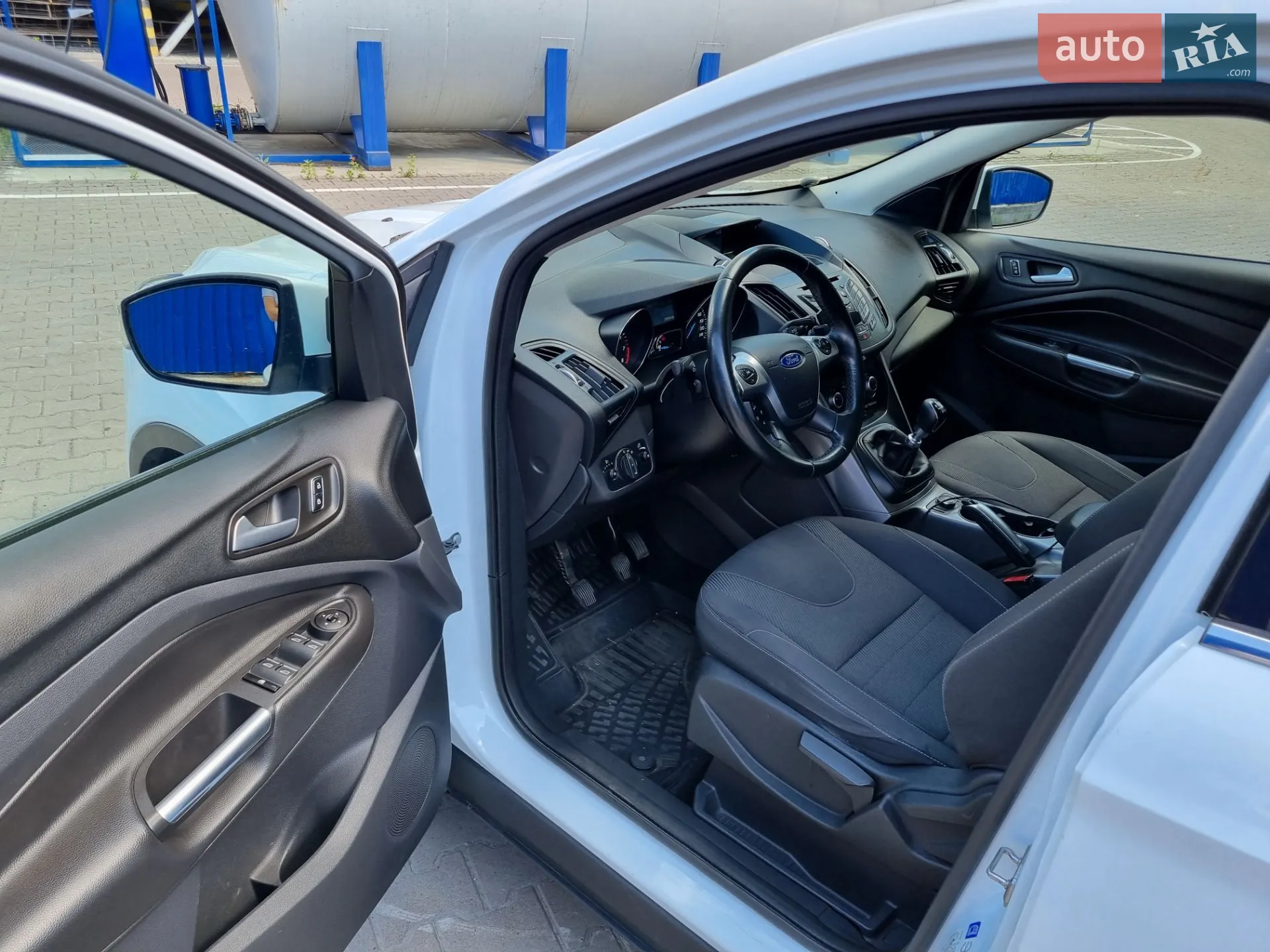 2016 Ford Kuga - мініатюра 9