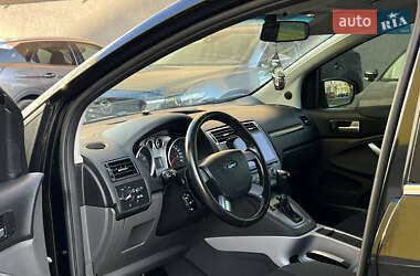 Внедорожник / Кроссовер Ford Kuga 2010 в 