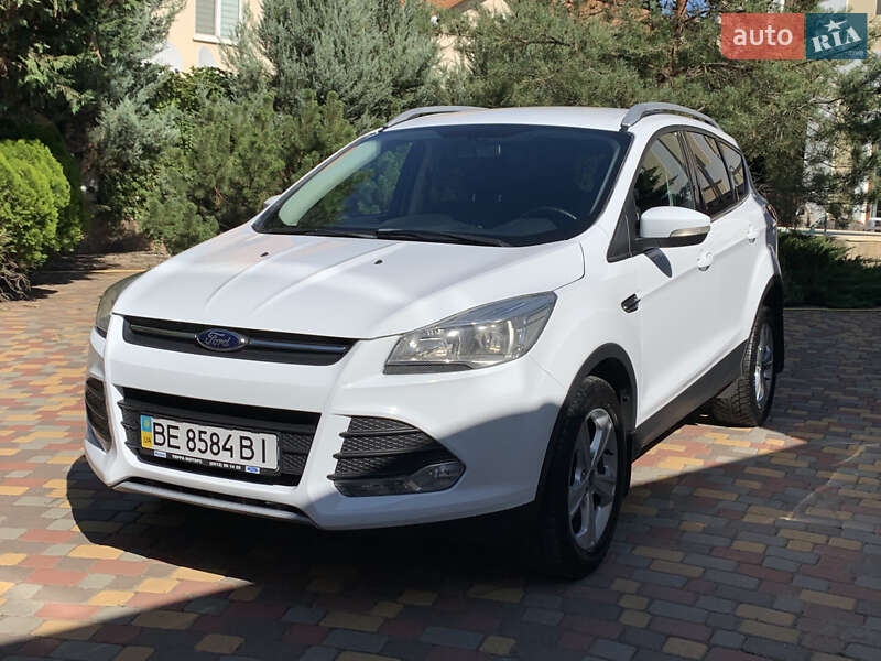 Внедорожник / Кроссовер Ford Kuga 2013 в Николаеве