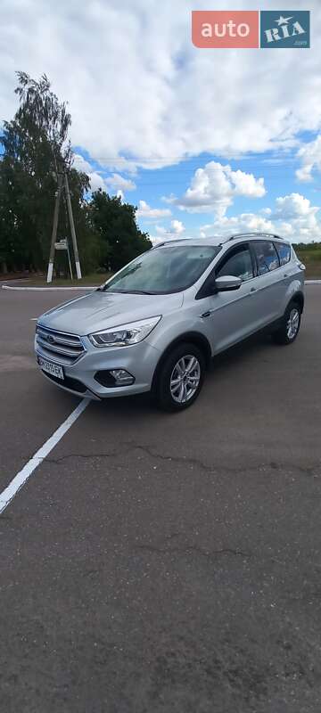 Внедорожник / Кроссовер Ford Kuga 2019 в Ромнах фото 54 Внедорожник / Кроссовер Ford Kuga 2019 в Ромнах
