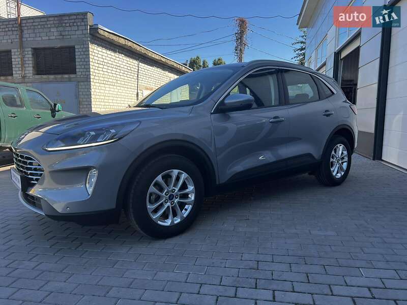 Позашляховик / Кросовер Ford Kuga 2021 в Черкасах фото 10 Позашляховик / Кросовер Ford Kuga 2021 в Черкасах