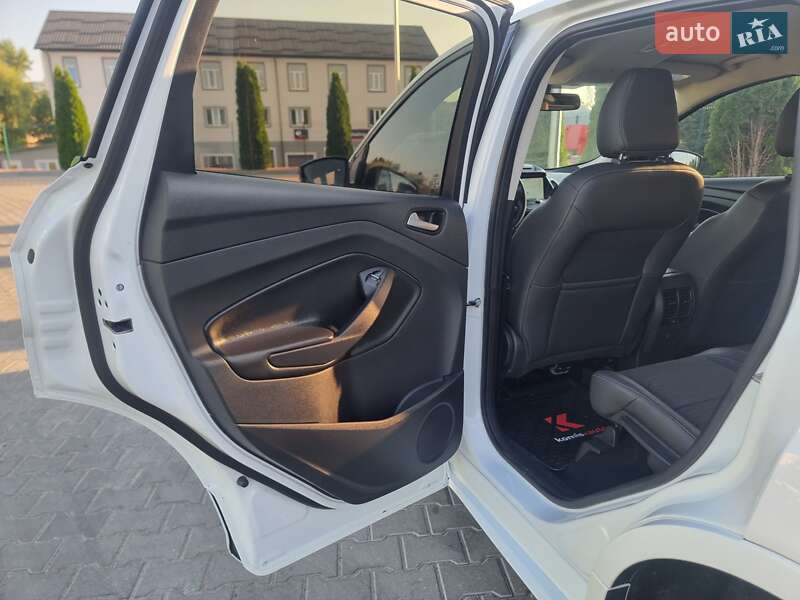 Внедорожник / Кроссовер Ford Kuga 2017 в Виннице фото 70 Внедорожник / Кроссовер Ford Kuga 2017 в Виннице