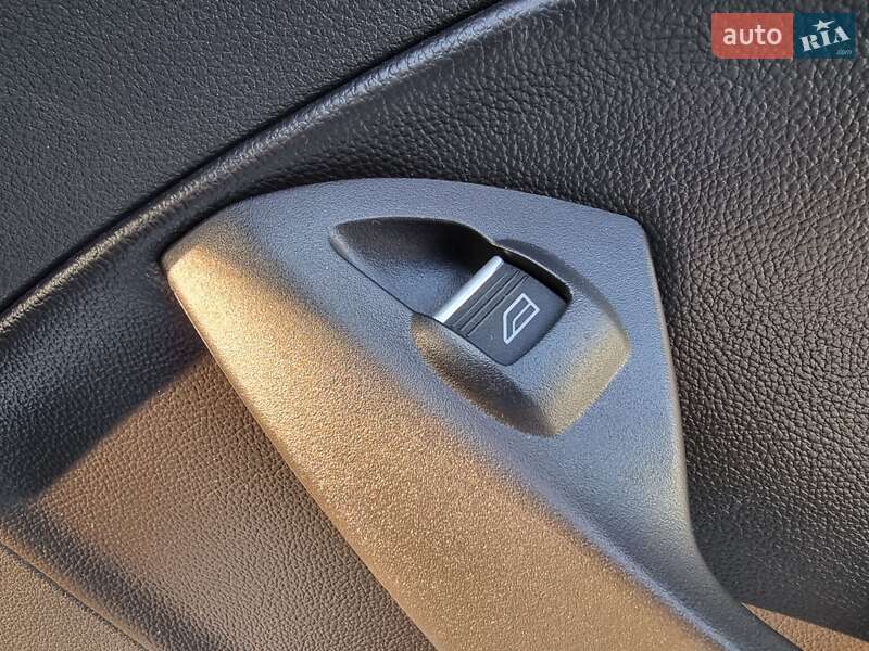 Внедорожник / Кроссовер Ford Kuga 2017 в Виннице фото 77 Внедорожник / Кроссовер Ford Kuga 2017 в Виннице