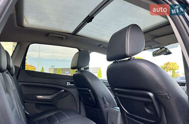 Внедорожник / Кроссовер Ford Kuga 2010 в 