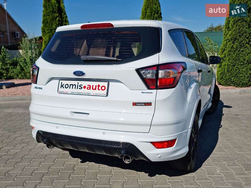 Внедорожник / Кроссовер Ford Kuga 2017 в Виннице фото 31 Внедорожник / Кроссовер Ford Kuga 2017 в Виннице