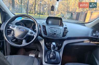 Внедорожник / Кроссовер Ford Kuga 2013 в 