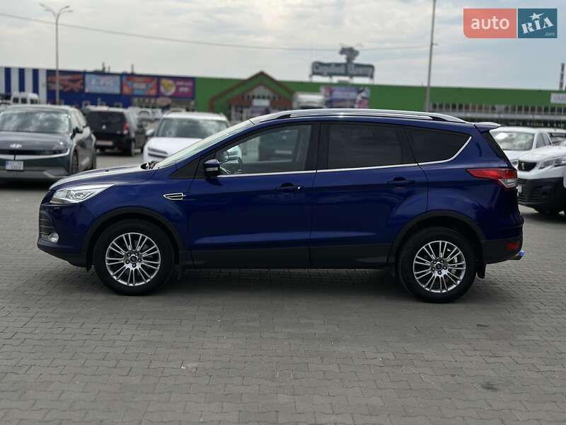 Позашляховик / Кросовер Ford Kuga 2013 в Чернівцях