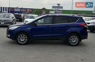 Внедорожник / Кроссовер Ford Kuga 2013 в 