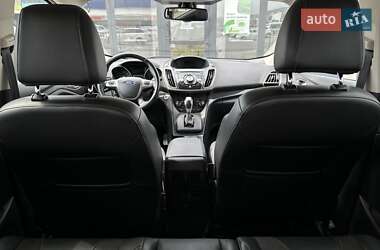 Внедорожник / Кроссовер Ford Kuga 2013 в 