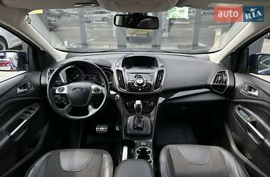 Внедорожник / Кроссовер Ford Kuga 2013 в 