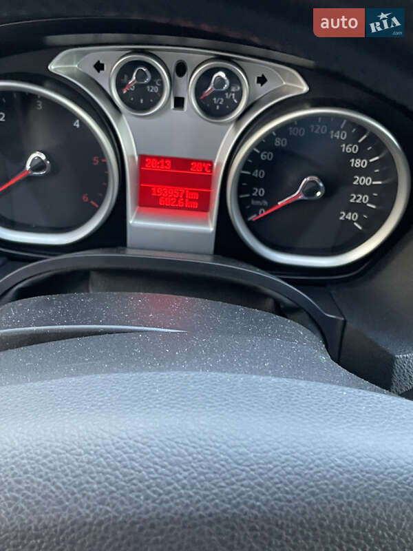 Внедорожник / Кроссовер Ford Kuga 2011 в Киеве