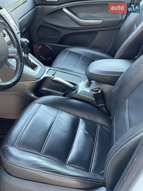 Внедорожник / Кроссовер Ford Kuga 2011 в Киеве