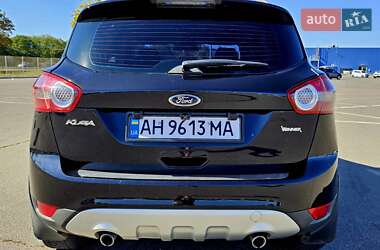 Внедорожник / Кроссовер Ford Kuga 2011 в 