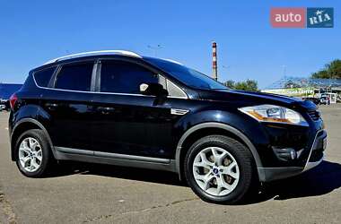 Внедорожник / Кроссовер Ford Kuga 2011 в 