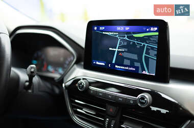 Внедорожник / Кроссовер Ford Kuga 2020 в 