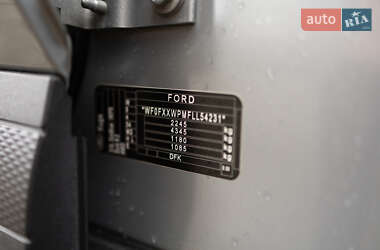 Внедорожник / Кроссовер Ford Kuga 2020 в 