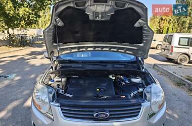 Внедорожник / Кроссовер Ford Kuga 2009 в 