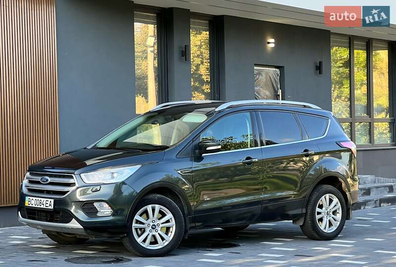 Внедорожник / Кроссовер Ford Kuga 2017 в Трускавце фото 12 Внедорожник / Кроссовер Ford Kuga 2017 в Трускавце