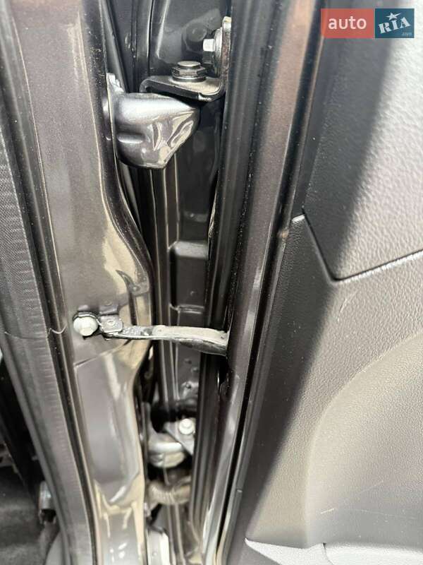 Внедорожник / Кроссовер Ford Kuga 2015 в Луцке