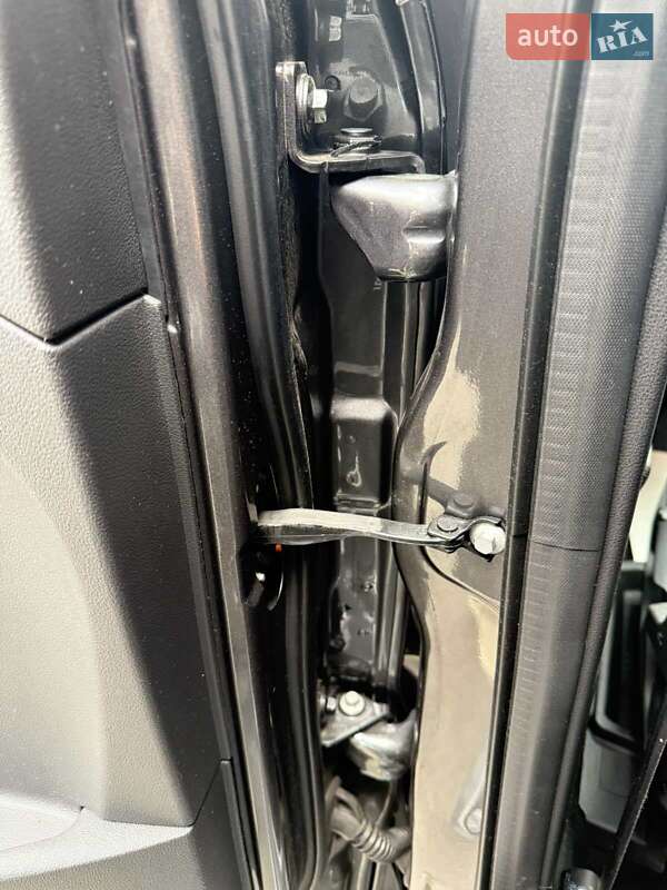 Внедорожник / Кроссовер Ford Kuga 2015 в Луцке