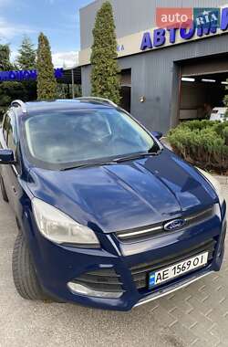 Внедорожник / Кроссовер Ford Kuga 2013 в 