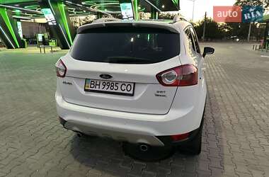 Внедорожник / Кроссовер Ford Kuga 2010 в 
