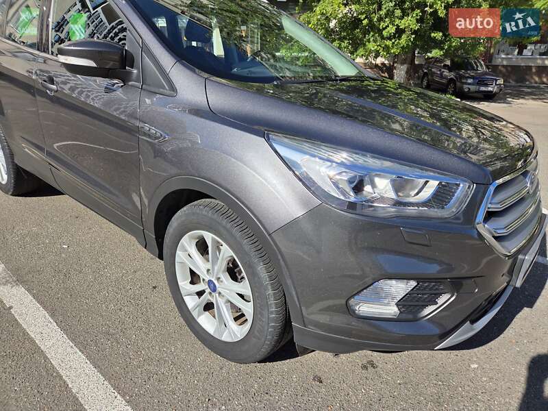 Ford Kuga 2019