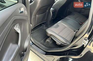 Внедорожник / Кроссовер Ford Kuga 2013 в 