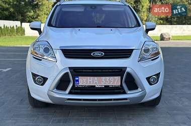Внедорожник / Кроссовер Ford Kuga 2011 в 