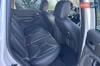Внедорожник / Кроссовер Ford Kuga 2011 в 