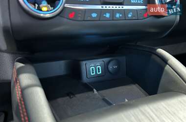 Внедорожник / Кроссовер Ford Kuga 2022 в 