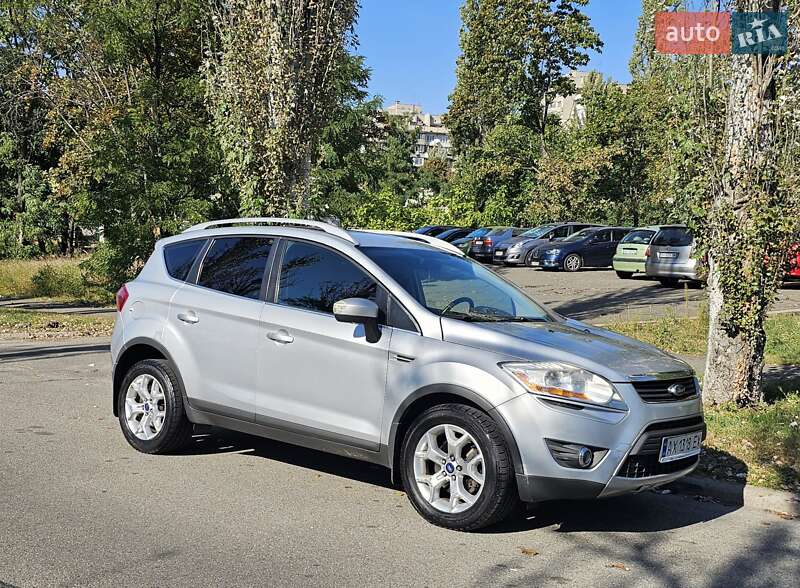Внедорожник / Кроссовер Ford Kuga 2011 в Киеве