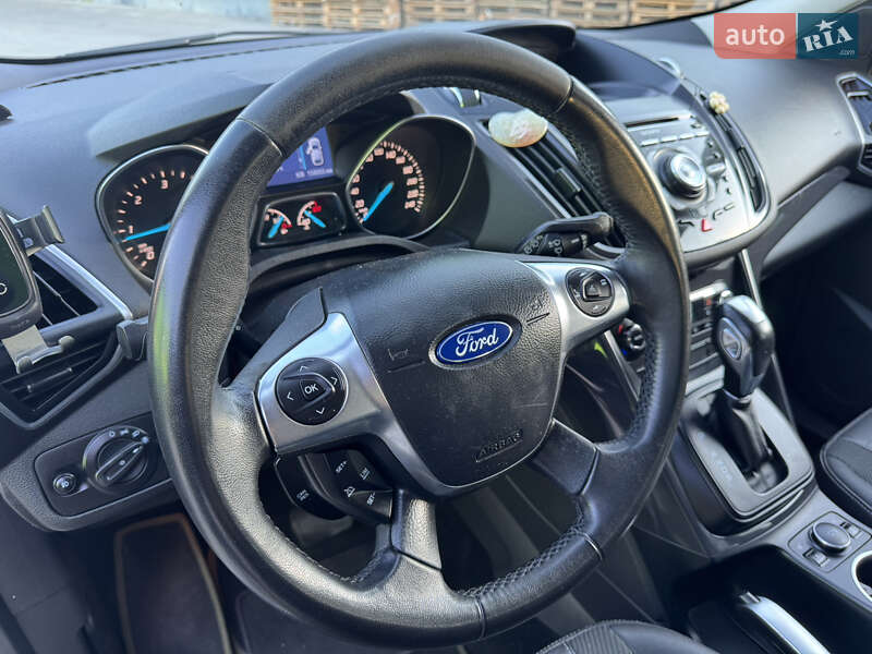 Внедорожник / Кроссовер Ford Kuga 2013 в Виннице