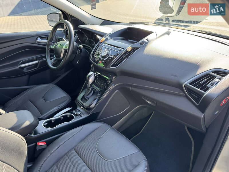 Внедорожник / Кроссовер Ford Kuga 2013 в Виннице