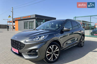 Внедорожник / Кроссовер Ford Kuga 2021 в Лопатине