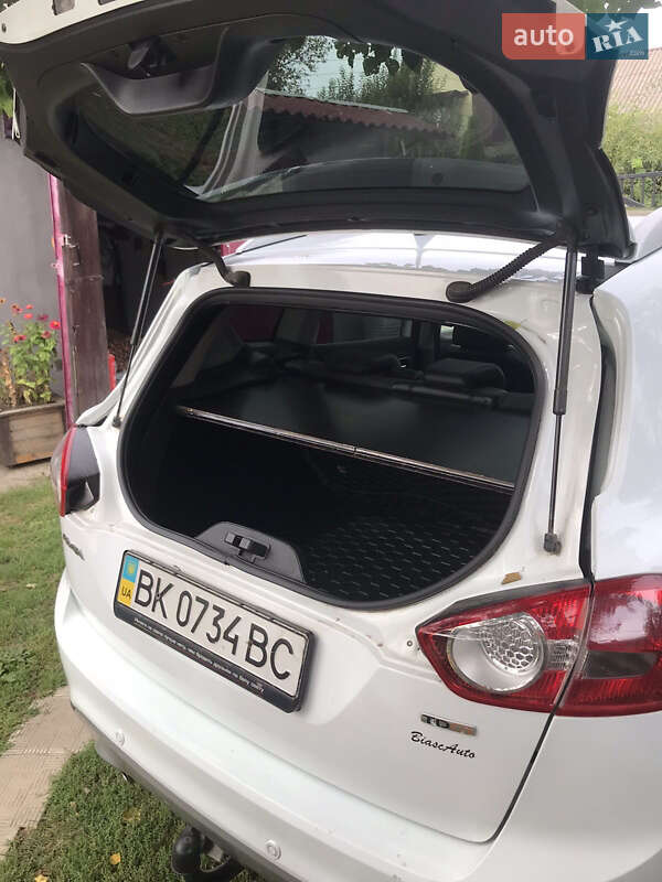 Позашляховик / Кросовер Ford Kuga 2010 в Рівному