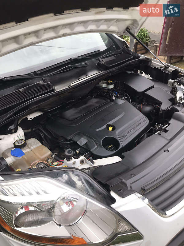 Позашляховик / Кросовер Ford Kuga 2010 в Рівному