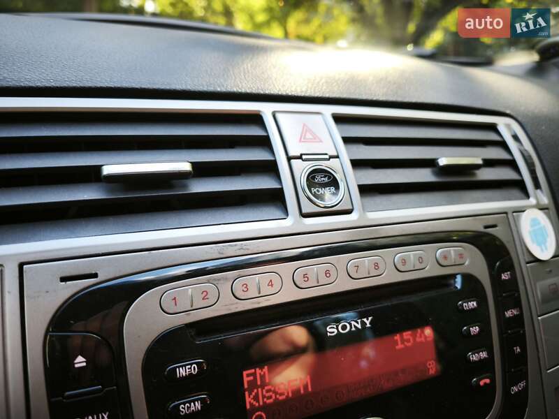 Внедорожник / Кроссовер Ford Kuga 2012 в Киеве