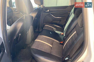 Внедорожник / Кроссовер Ford Kuga 2009 в 