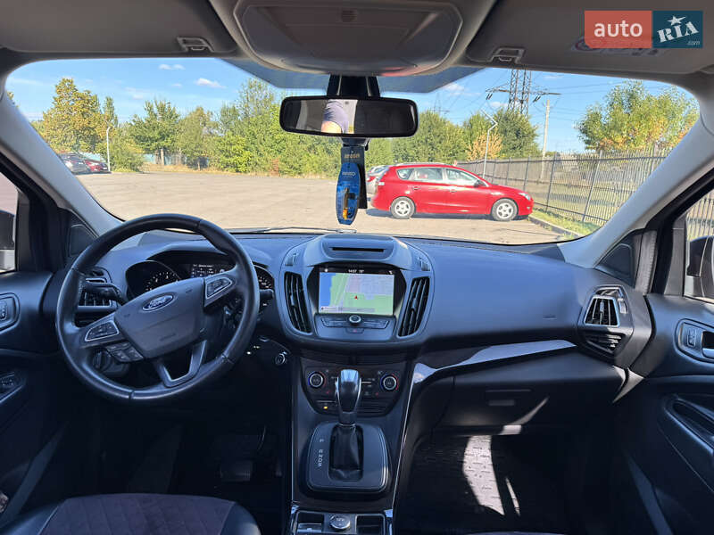 Внедорожник / Кроссовер Ford Kuga 2019 в Днепре