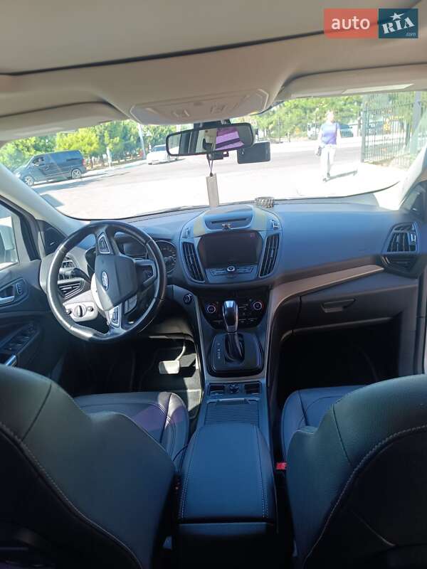 Позашляховик / Кросовер Ford Kuga 2017 в Одесі фото 16 Позашляховик / Кросовер Ford Kuga 2017 в Одесі
