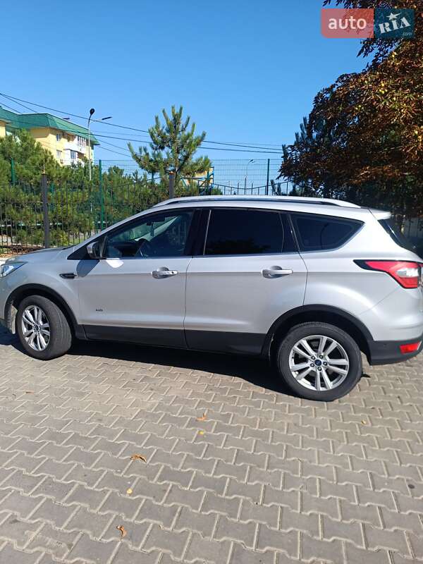 Позашляховик / Кросовер Ford Kuga 2017 в Одесі фото 19 Позашляховик / Кросовер Ford Kuga 2017 в Одесі