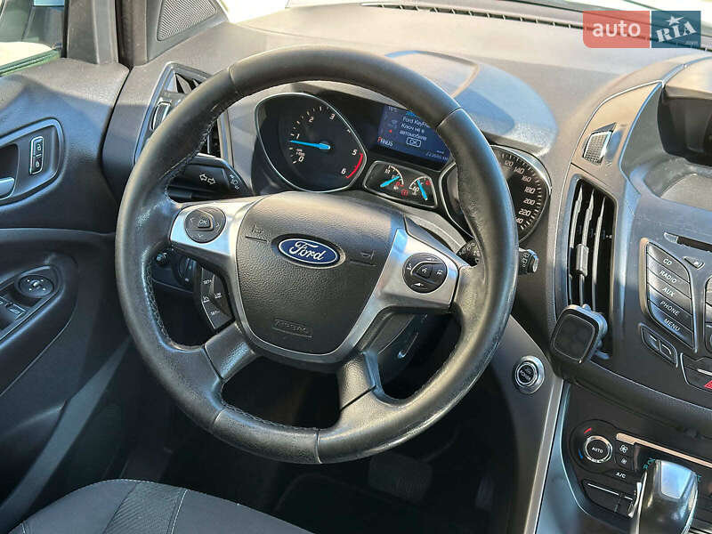 Внедорожник / Кроссовер Ford Kuga 2013 в Одессе
