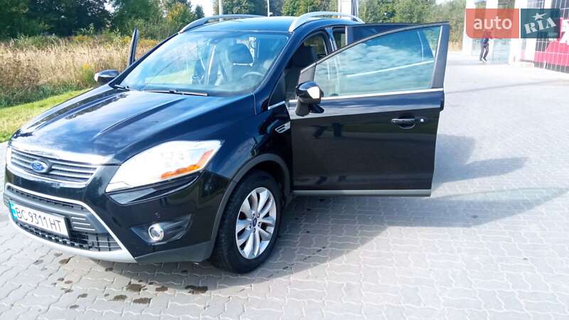Внедорожник / Кроссовер Ford Kuga 2010 в Стрые